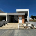 Casa à venda com 2 quartos, sendo 1 suíte, no condomínio Residencial Reserva das Paineiras, Itapetininga - SP