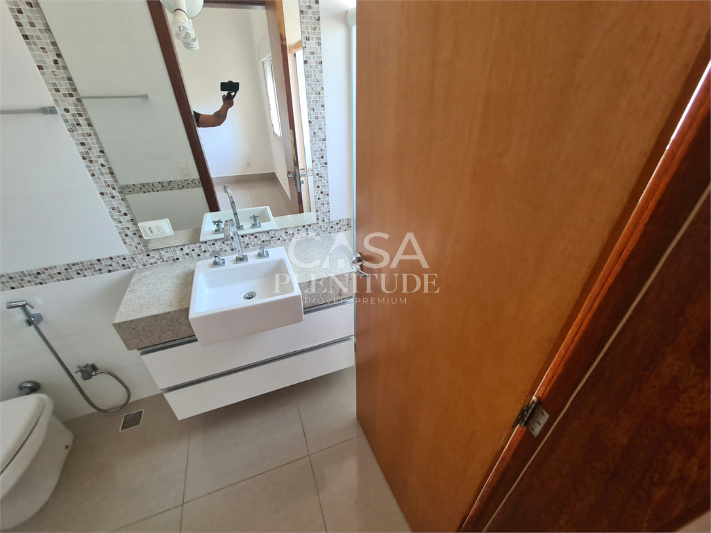 Casa em condomínio à venda com 3 suítes, em Iporanga, Sorocaba, SP