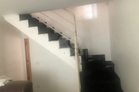 Sobrado à venda com 3 quartos, sendo 1 suíte, em Vila Medeiros, São Paulo, SP