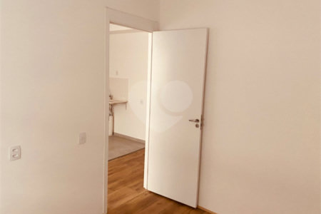 Apartamento à venda com 2 quartos em Conjunto Residencial José Bonifácio, São Paulo, SP