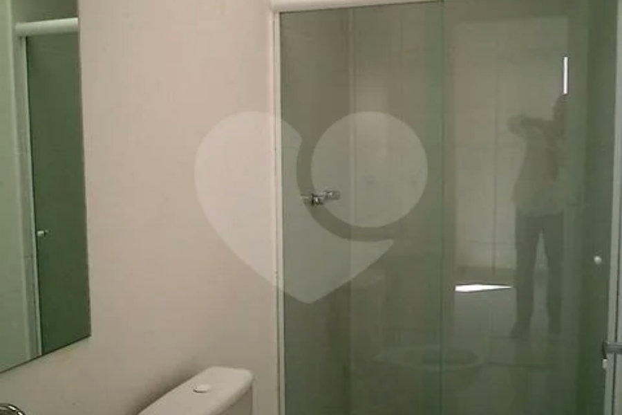 Casa à venda com 2 suítes no condomínio Villagio da Serra, São Paulo - SP