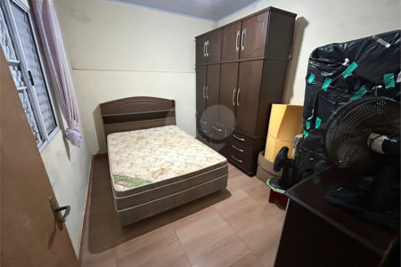 Casa à venda com 4 quartos, sendo 1 suíte, no Centro, Cravinhos, SP