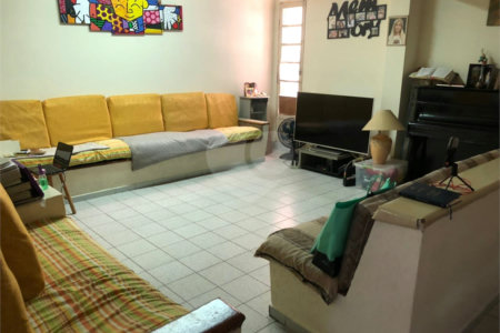 Sobrado à venda com 4 quartos em Água Branca, São Paulo, SP