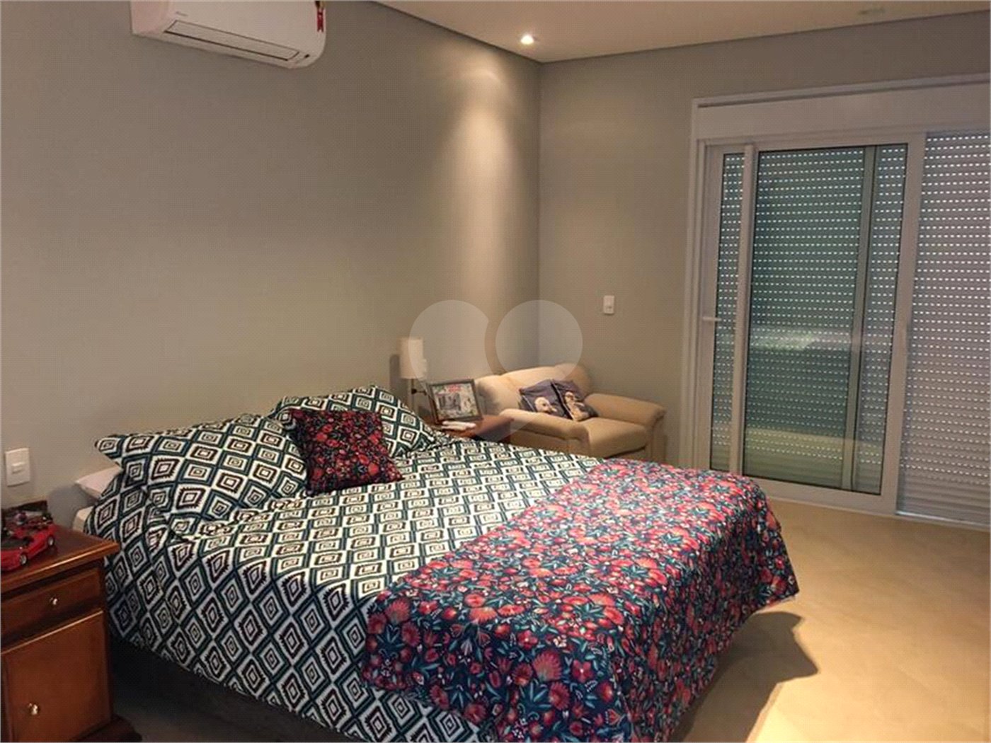 Casa à venda com 5 suítes no condomínio São Paulo, São Paulo - SP