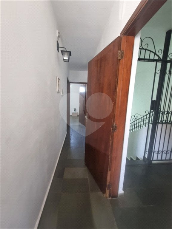 Casa à venda com 3 quartos, sendo 1 suíte, no Centro, Vinhedo, SP