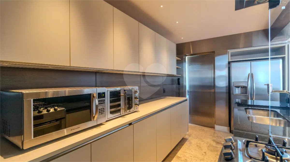 Apartamento à venda com 4 quartos, sendo 3 suítes, em Cidade Monções, São Paulo, SP