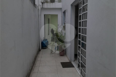 Sobrado à venda com 3 quartos, sendo 1 suíte,  em Jardim Promissão, São Paulo, SP