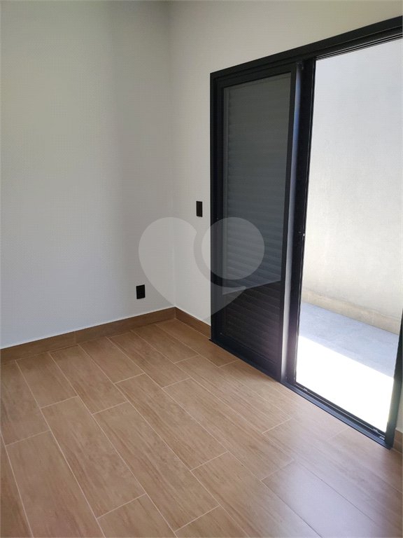 Casa à venda com 3 quartos, sendo 1 suíte,  no condomínio Madre Maria Vilac, Valinhos - SP