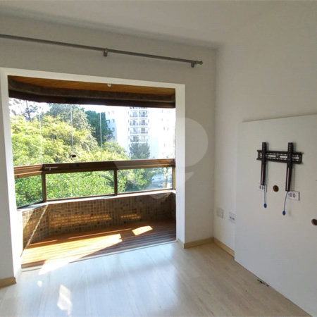 Apartamento à venda com 3 quartos, sendo 1 suíte, em Vila Indiana, São Paulo, SP