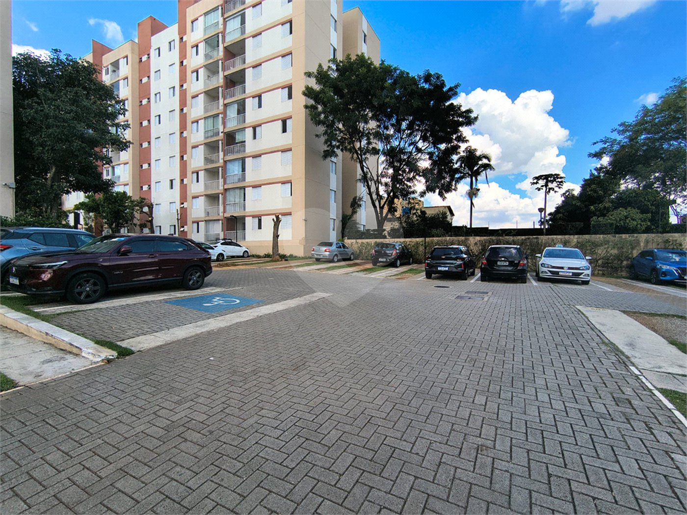 Apartamento para alugar com 2 quartos, sendo 1 suíte, em Vila Polopoli, São Paulo, SP
