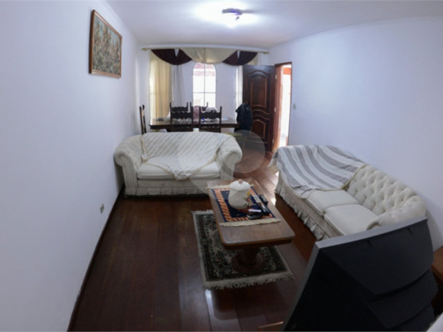 Sobrado à venda com 4 quartos, sendo 2 suítes,  em Tremembé, São Paulo, SP