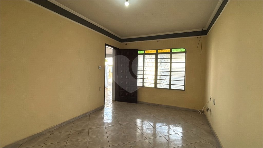 Casa à venda com 3 quartos em Vila Costa e Silva, Indaiatuba, SP
