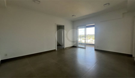 Apartamento à venda com 3 quartos, sendo 1 suíte, em Vila Helena, Atibaia, SP