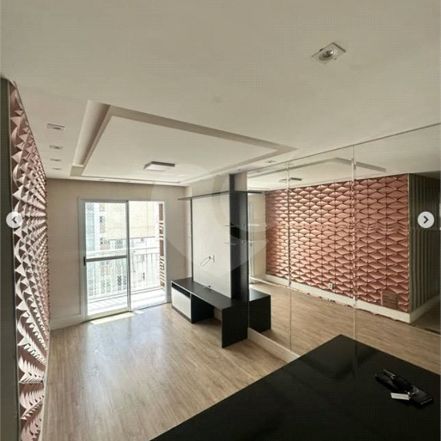 Apartamento à venda com 2 quartos em Jardim Colonial, São Paulo, SP