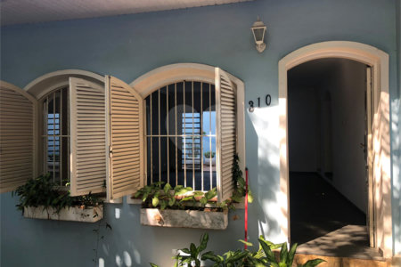 Casa Térrea à venda com 4 quartos, sendo 2 suítes, em Jardim das Bandeiras, São Paulo, SP