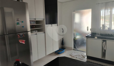 Casa Térrea à venda com 4 quartos, sendo 1 suíte,  em Vila Esperança, Atibaia, SP