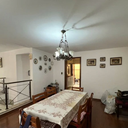 Casa à venda com 4 quartos, sendo 1 suíte, em Jardim das Vertentes, São Paulo, SP