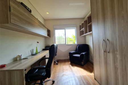 Casa à venda ou para alugar com 4 suítes no condomínio Residencial Jardim Primavera, Louveira - SP