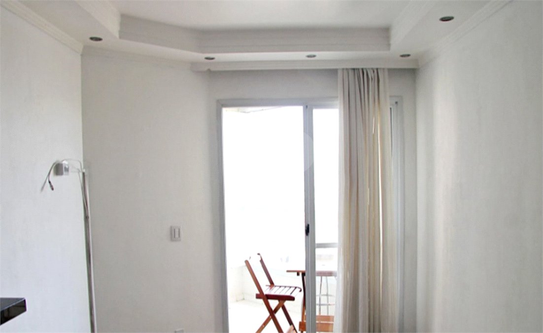 Apartamento à venda com 2 quartos, sendo 1 suíte,  em Vila Endres, Guarulhos, SP