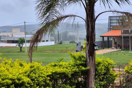 Chácara com 3 dormitórios à venda, 1200 m² por R$ 870.000,00 - Condomínio Ninho Verde II - Pardinho/SP