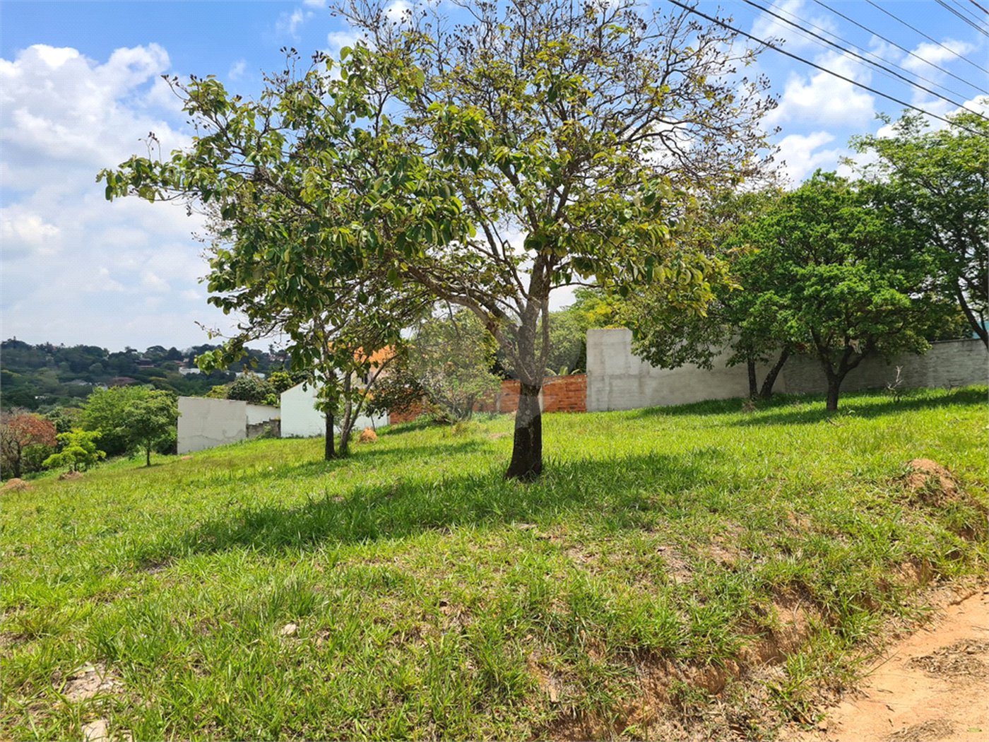 Terreno à venda em Chácaras São Bento, Valinhos, SP