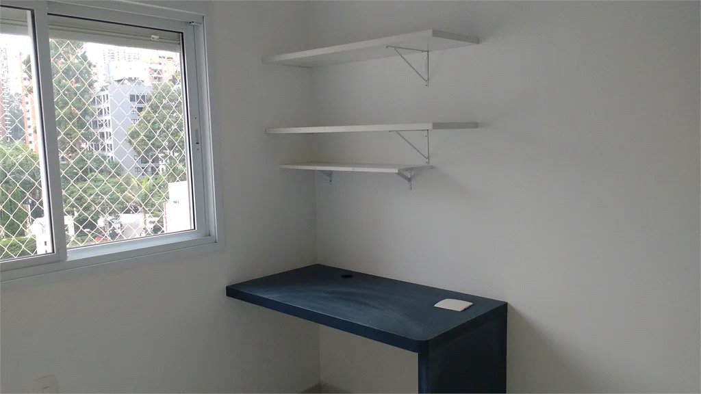Apartamento à venda com 3 quartos, sendo 1 suíte, em Vila Suzana, São Paulo, SP