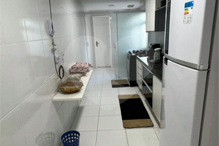 Apartamento à venda com 4 quartos, sendo 2 suítes, em Vila Nova, Cabo Frio, RJ