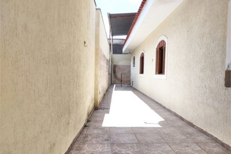 Casa à venda com 3 quartos, sendo 1 suíte, em Vila Mazzei, São Paulo, SP