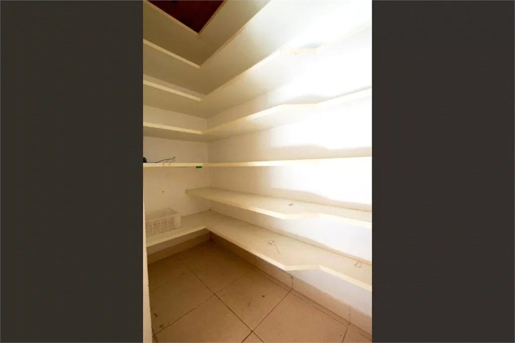 Casa Térrea à venda com 1 suíte em Vila Romana, São Paulo, SP