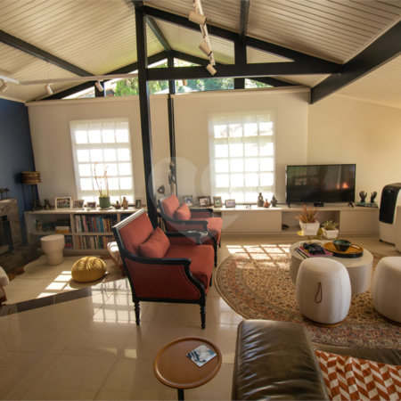 Casa à venda com 4 suítes no condomínio Sítio Primavera, São Roque - SP