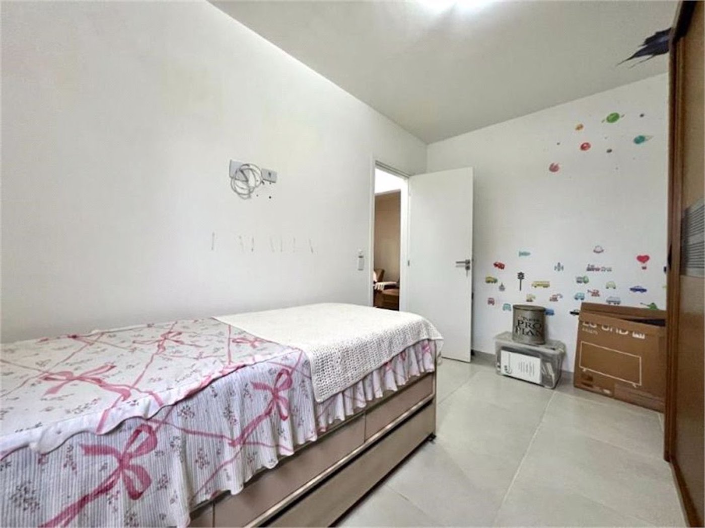 Apartamento Residencial à venda, Vila Guilhermina, Praia Grande - AP1374.