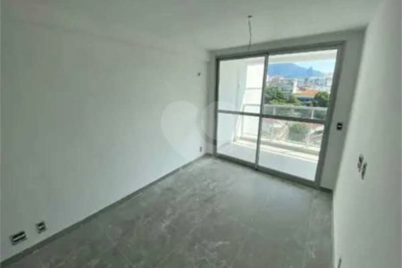Cobertura à venda com 3 quartos, sendo 1 suíte, em Tijuca, Rio de Janeiro, RJ