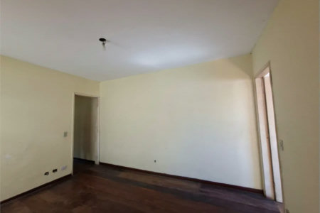 Sobrado à venda com 3 quartos, sendo 1 suíte, em Jardim Esmeralda, São Paulo, SP