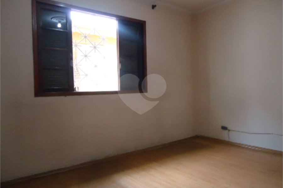 Sobrado à venda com 3 quartos em Jardim Peri, São Paulo, SP
