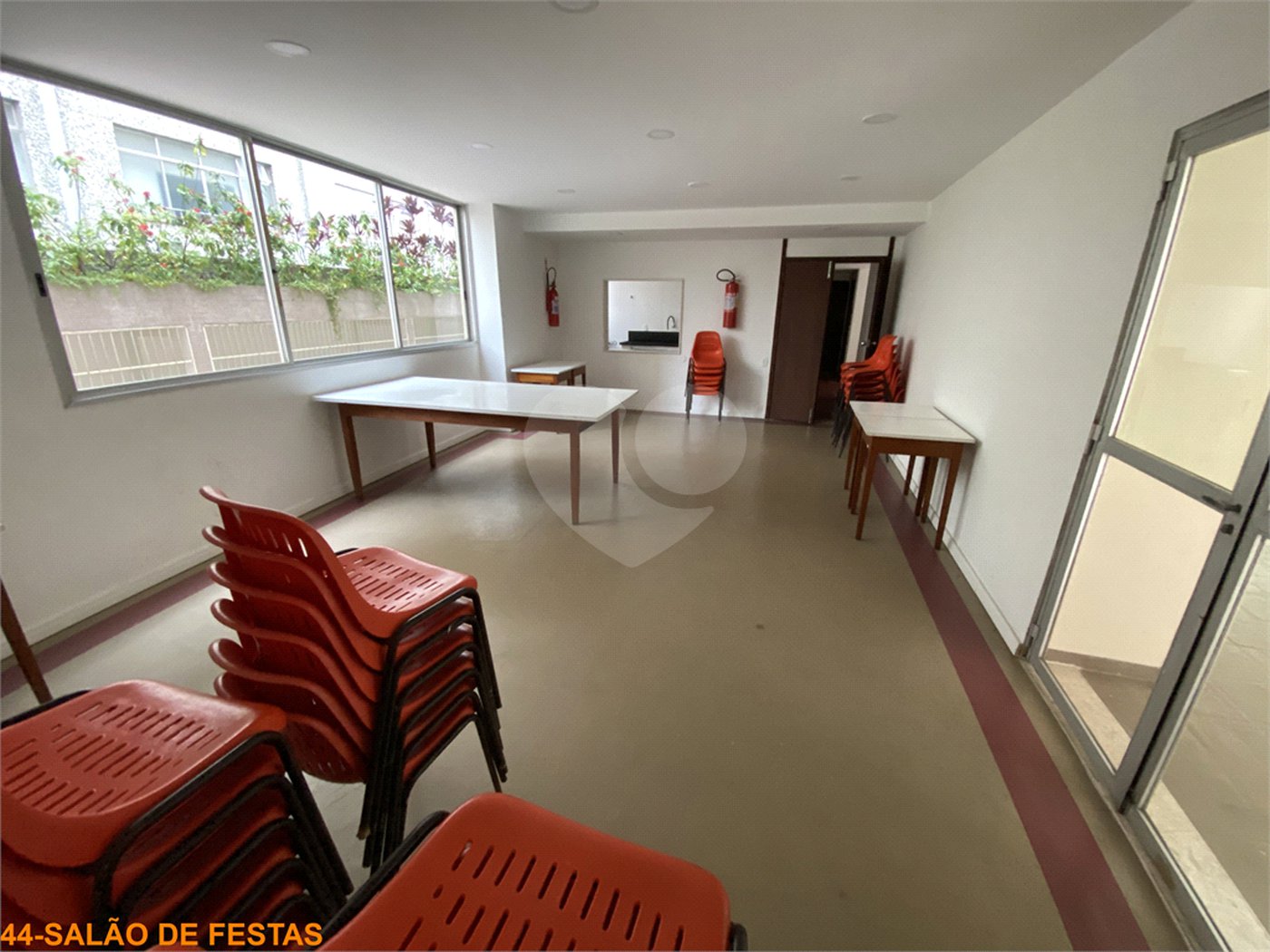 Apartamento à venda com 4 quartos, sendo 1 suíte,  em Tijuca, Rio de Janeiro, RJ