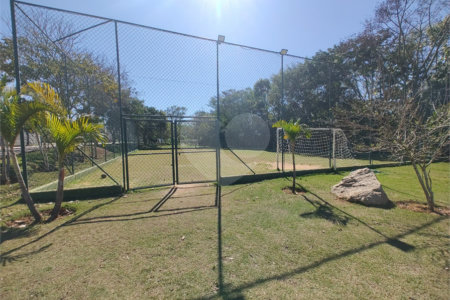 Casa à venda com 3 quartos, sendo 1 suíte,  no condomínio Terras de São Francisco, Sorocaba - SP