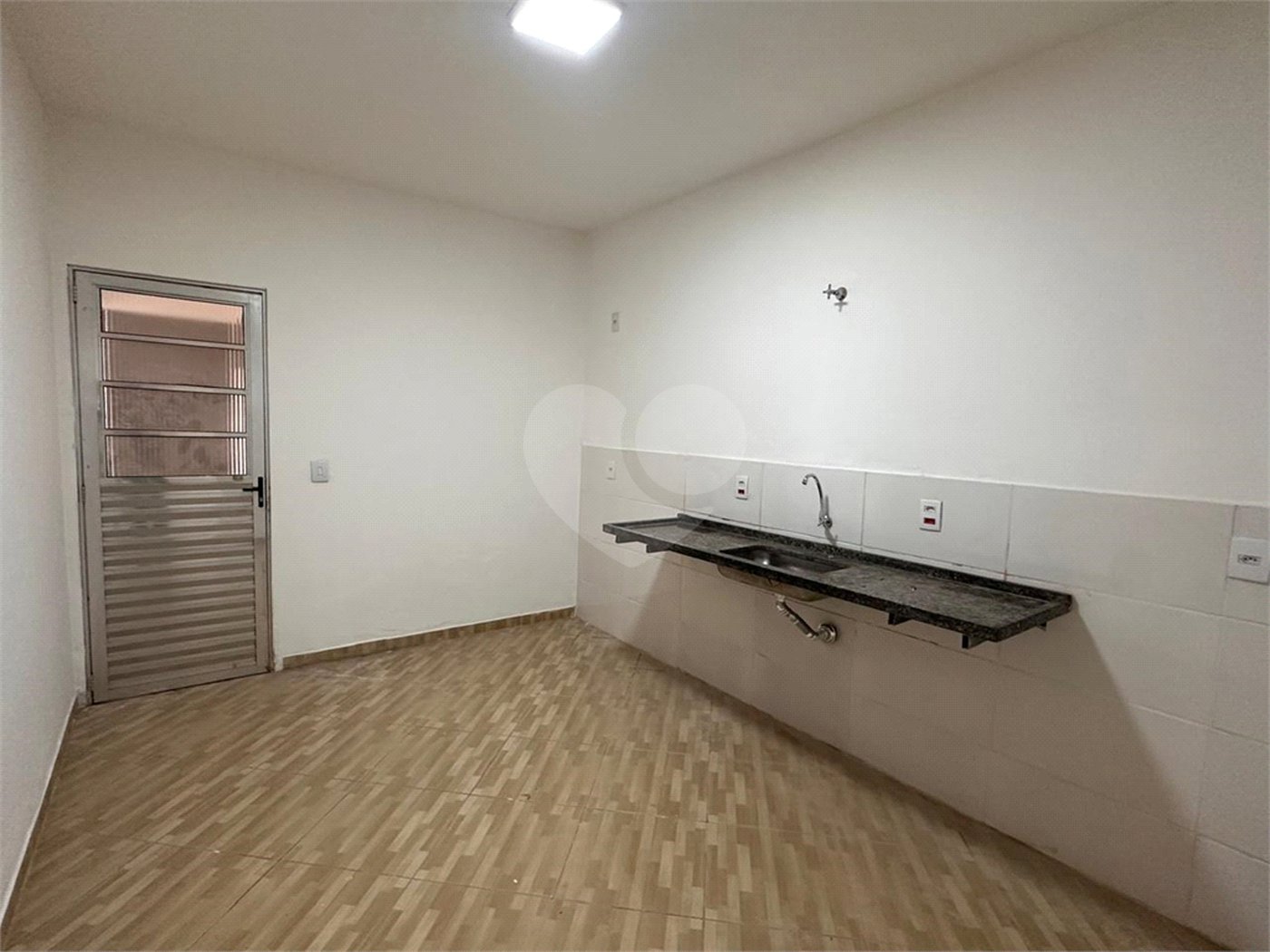 Casa à venda com 3 quartos em Jardim São Lucas, Votorantim, SP