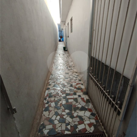 Casa à venda com 2 quartos, sendo 1 suíte,  em Jardim Layr, Mogi das Cruzes, SP