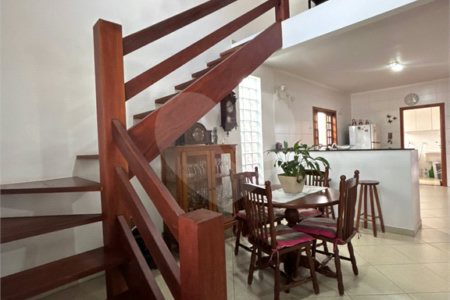 Casa à venda com 3 suítes no condomínio Atibaia Park I, Atibaia - SP