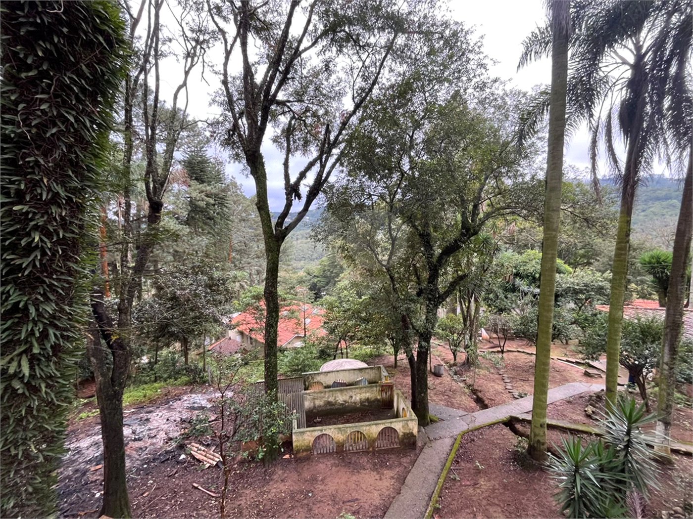 Casa à venda ou para alugar com 5 quartos em Roseira, Mairiporã, SP
