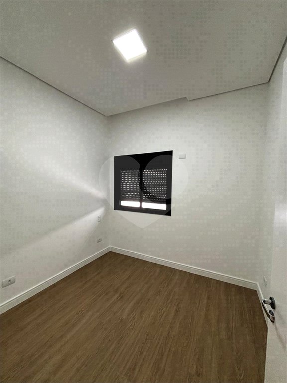 Casa à venda com 3 quartos, sendo 1 suíte, no condomínio Village Moutonnée, Salto - SP