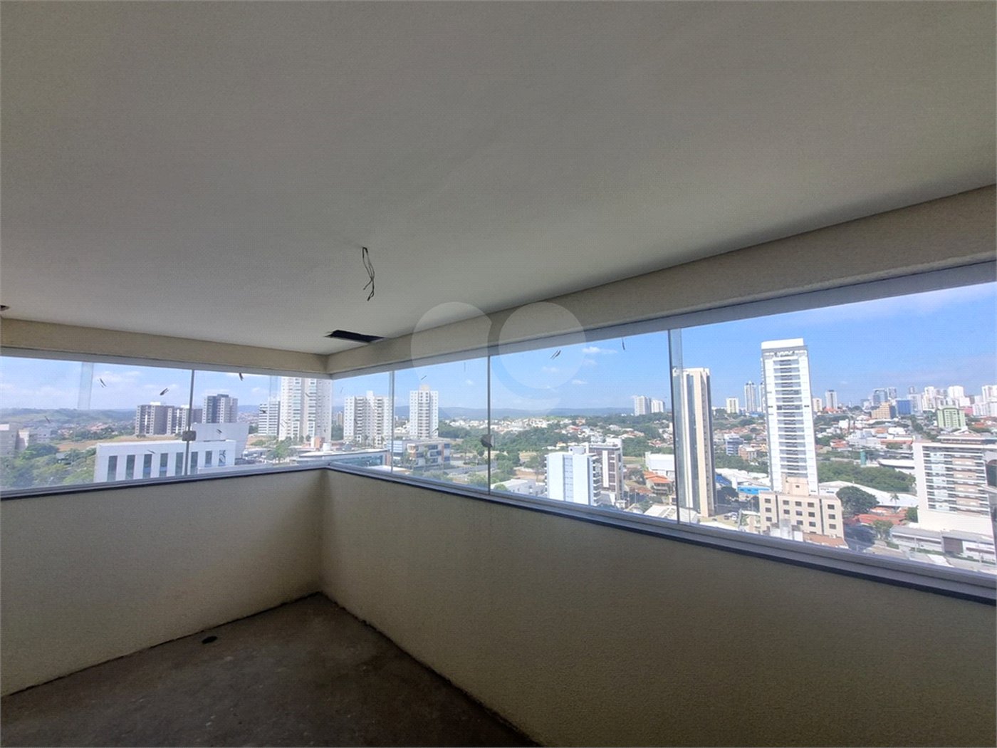 Cobertura à venda com 4 quartos, sendo 3 suítes, em Jardim Judith, Sorocaba, SP