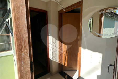 Casa residencial e comercial a venda com renda em Louveira-SP