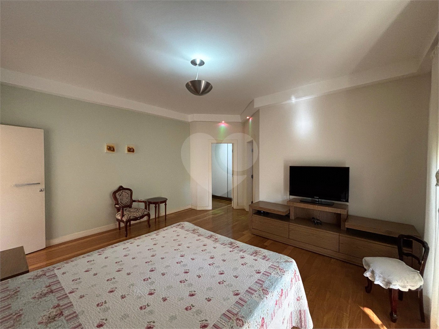 Casa á venda condomínio Damha I