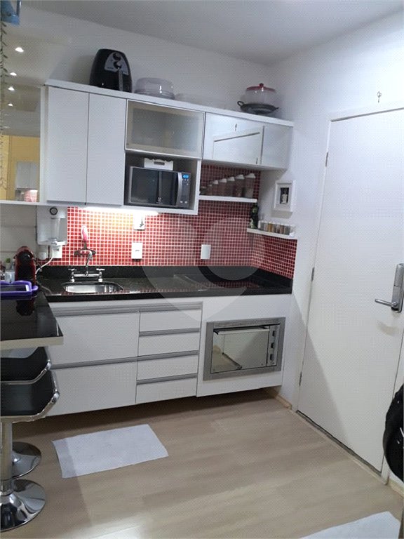Apartamento à Venda na Bela Vista com 40 m2 de 1 Suíte em Andar Alto