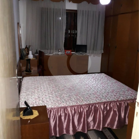 Casa à venda com 3 quartos, sendo 1 suíte, em Interlagos, São Paulo, SP