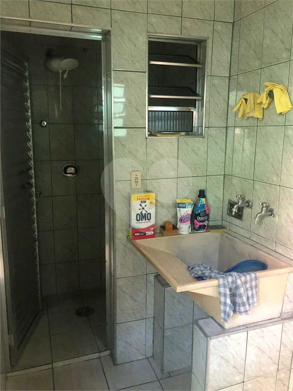 Ótima casa térrea a venda, 2 quartos e 2 vagas de garagem Jd Maristela