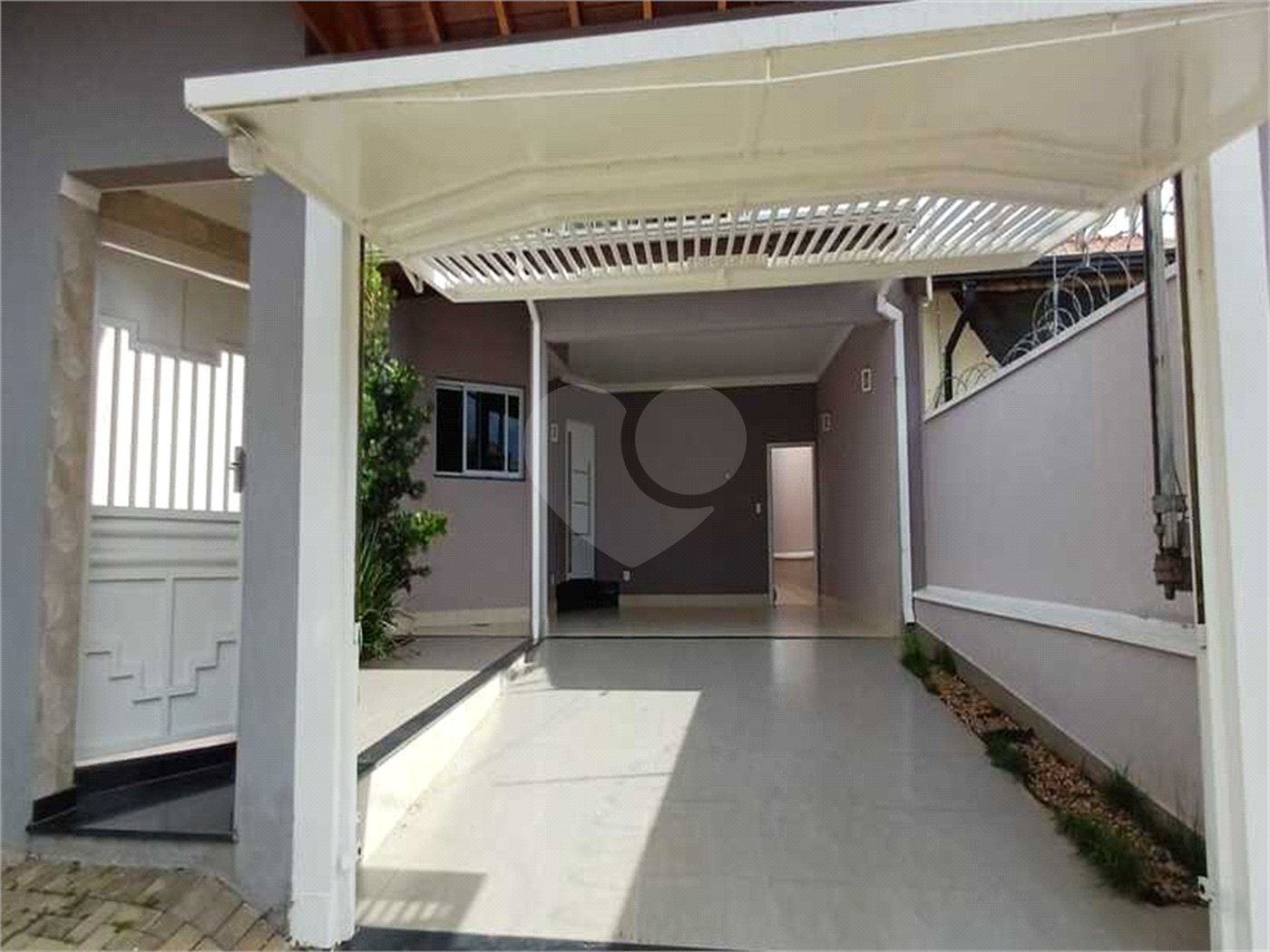 Sobrado à venda com 3 suítes em Residencial Monte Verde, Indaiatuba, SP