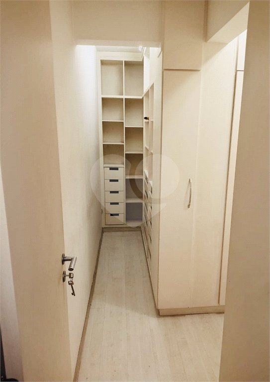 Apartamento à venda ou para alugar com 3 quartos, sendo 1 suíte,  em Perdizes, São Paulo, SP