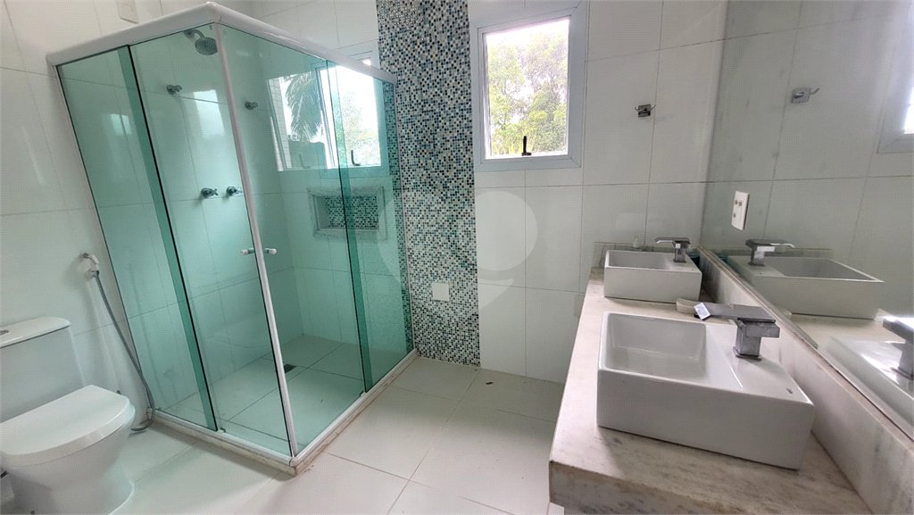 Casa à venda com 4 suítes no condomínio Jardim da Montanha I, Mairiporã - SP
